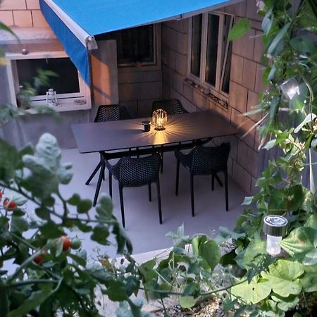 Apartment Pino Pucisca Zewnętrze zdjęcie